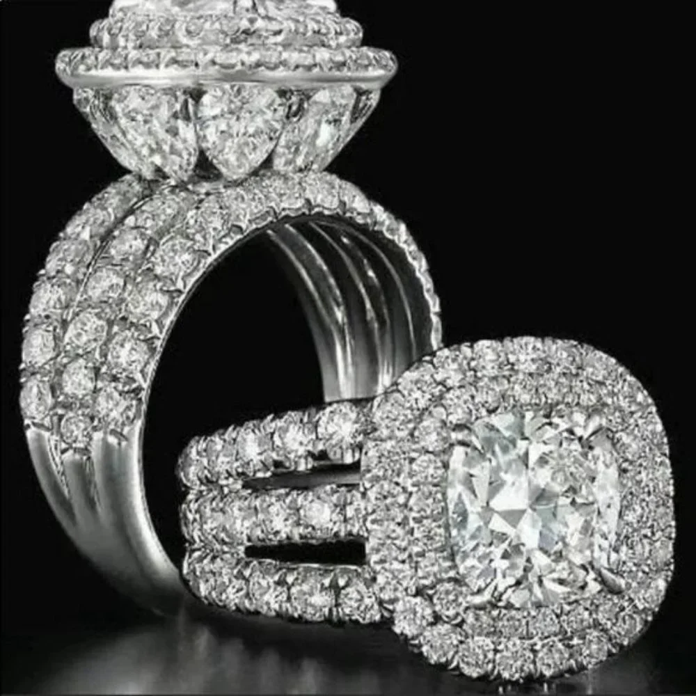 NEW 925 STERLING SILVER DIAMOND HALO RING, BEAUTIFUL RING, SHINY RING. - Picture 3 of 5